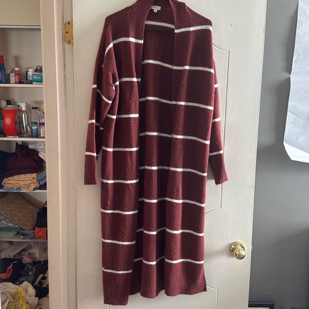 Women’s Long Burgundy/Maroon & White Striped Cardigan Sz med.
